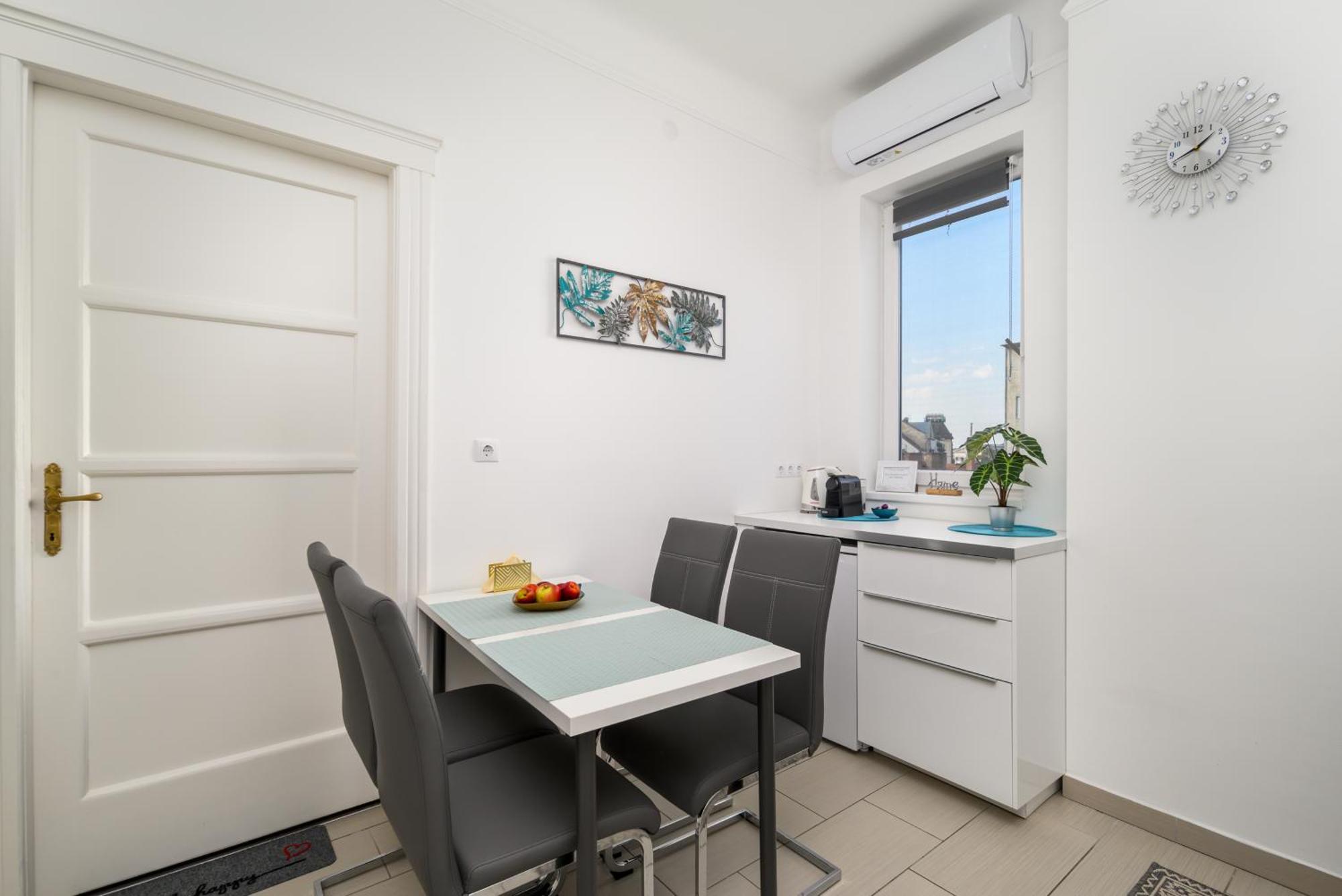 Central Oasis 2 Bd Apartment بودابست المظهر الخارجي الصورة
